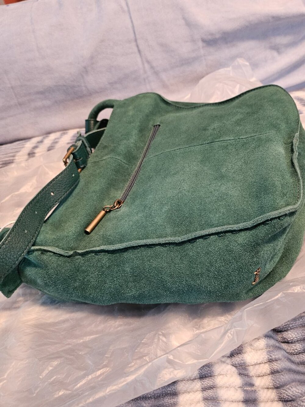 Los Feliz Leather Crossbody Pine Suede - Picture 3 of 10